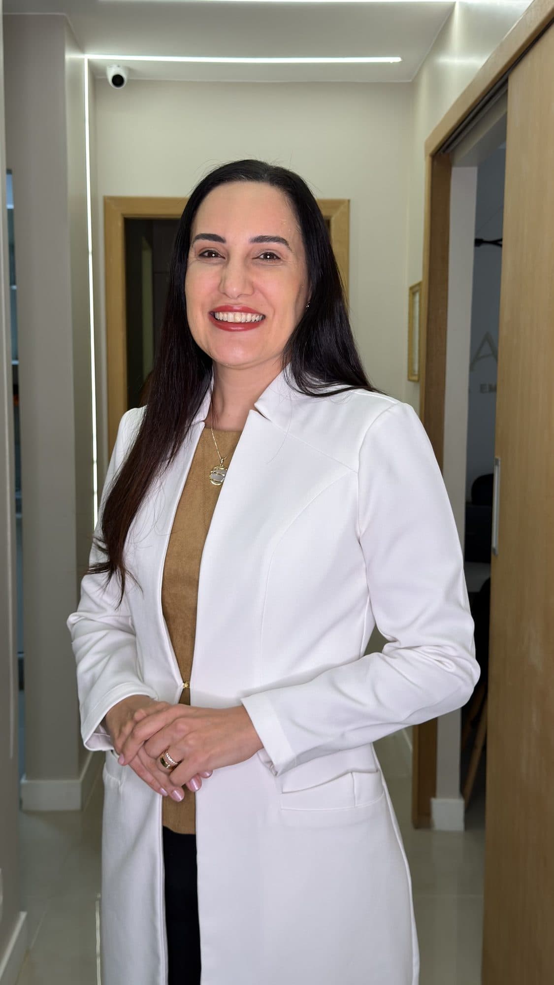 Dra. Andrezza Pelli, Harmonização Orofacial